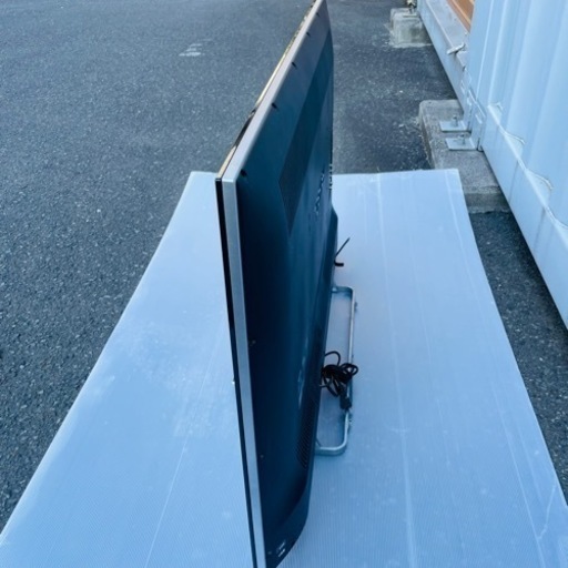 薄型液晶テレビ　47インチ　REGZA