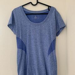 スポーツシャツの画像