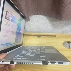 タッチパネル式　Windows11 ノートパソコンの画像