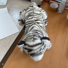 【譲渡決定済】ホワイトタイガーぬいぐるみ