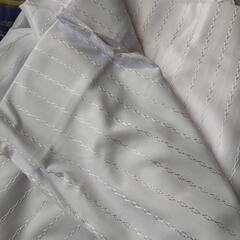 ちょっと厚手のレースのカーテン差し上げますの画像