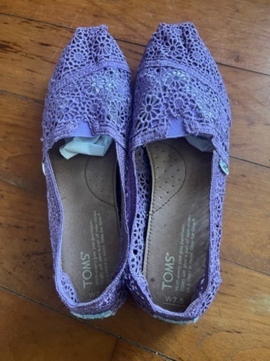 TOMS エスパドリュ　w7.5(24.5センチ?)