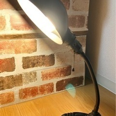 インターフォルム卓上スタンドライト