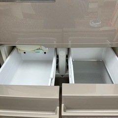 日立冷蔵庫の画像