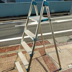 お話中！脚立です！使用感あります。
