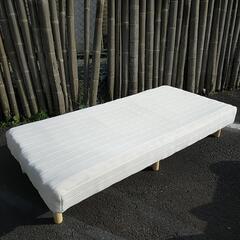 シングルサイズの脚付きマットレス、お売りします。⑤