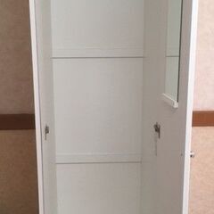 ニトリ製ワードローブ　良品、格安です！の画像