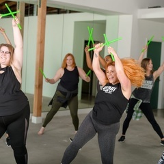 【4/23(日)代々木公園】アメリカ発祥！ドラムスティックを使う 新感覚のフィットネス POUND®︎(パウンド)が日本上陸！の画像