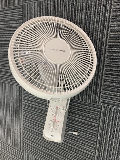 壁掛け扇風機