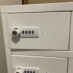 貴重品ロッカーの画像