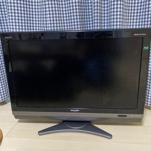 SHARP AQUOS 32V 2010年製