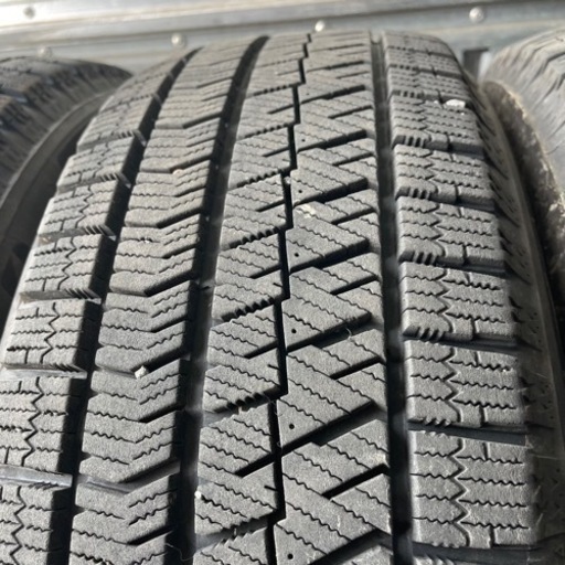 超極上タイヤ　BRIDGESTONE ブリヂストン　ブリジストン　VRX2 205/60R16 スタッドレス　タイヤ　2019年製　1