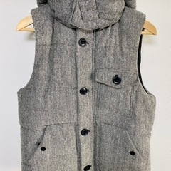 ダウンベスト フード脱着／RAGEBLUEの画像