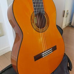 Yamaha CG102 Guitar + KORG Tunner 