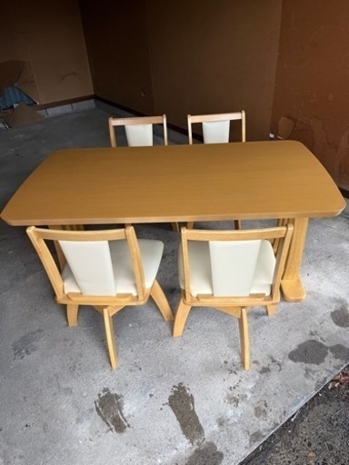 中古　美品　ゆったり６人掛け　ダイニングセット