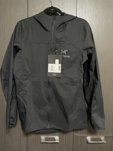 新品タグ付 アークテリクス スコーミッシュフーディXS 黒 23SS