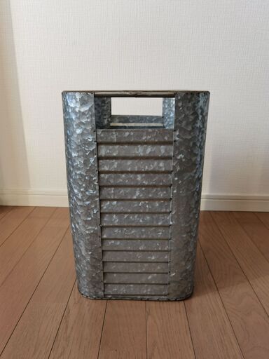 玄関収納 Tool Container (for storage)