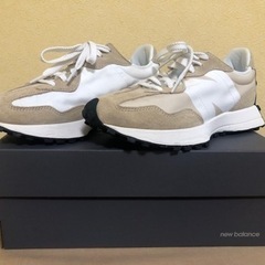 【美品】new balance スニーカー　U327LD