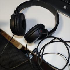 ソニー 有線のヘッドホン