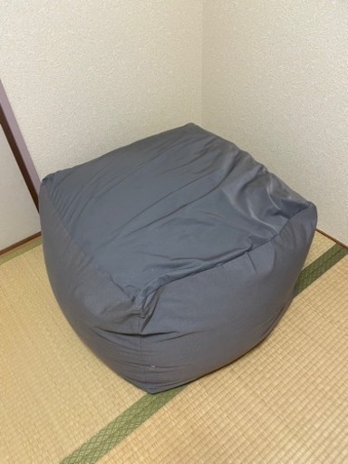 無印良品　体にフィットするソファ　クッション