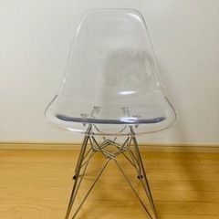 イームズチェア クリアー リプロダクト