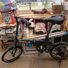 折り畳み自転車の画像
