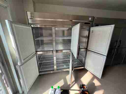 業務用新古冷蔵庫