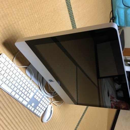 iMac 21.5インチ　2011  値下げ