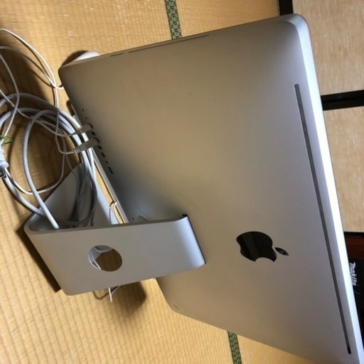 iMac 21.5インチ　2011  値下げ