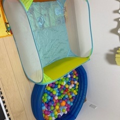 今日処分します！最終値下げ。らボールプールとボール＋夏にも使える...
