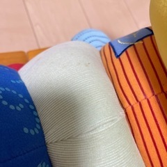 日曜には処分します！芋虫？シーソー風乗り物の画像