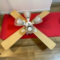 シーリングファン　リモコン有，調色有，取扱説明書有の画像