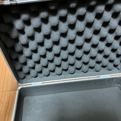 新品　ジェラルミンケースの画像