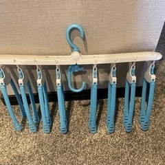 角ハンガー　２個の画像