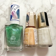 🤍💅🏻ネイルカラー𝟥本セットの画像