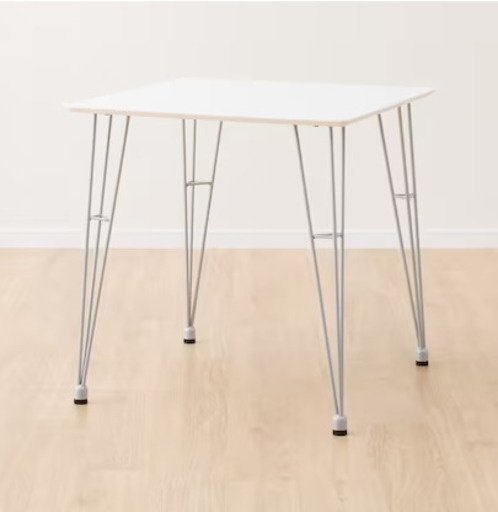 ニトリ Dining table (70cm x 70cm), 2 Chairs\tダイニングテーブル（70cm×70cm）、チェアー2脚