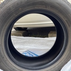 225/65r17スタッレドタイヤをお譲りしますの画像