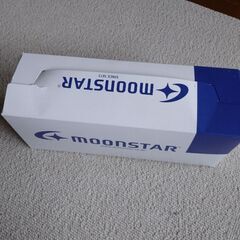 未使用　ムーンスター　上靴　18cmの画像