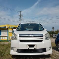 トヨタ　ノア　Si  4WD