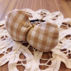 茶色のチェックのちょうちょゴム②ハンドメイド