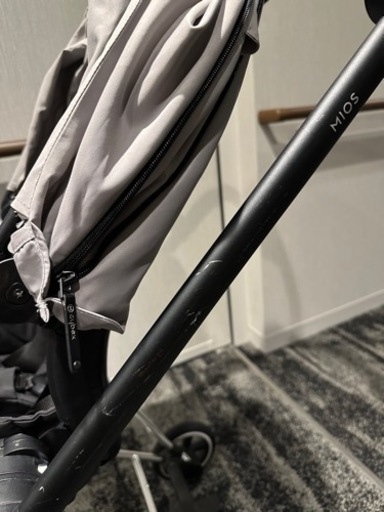 cybex ミオス　マンハッタングレー
