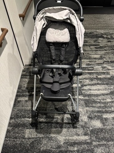 cybex ミオス　マンハッタングレー