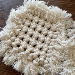 マクラメコースター2つの画像