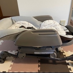 コンビ　ネムリラオートスイング