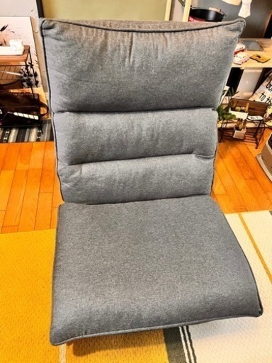 ゆったり座れる座椅子値下げしました。