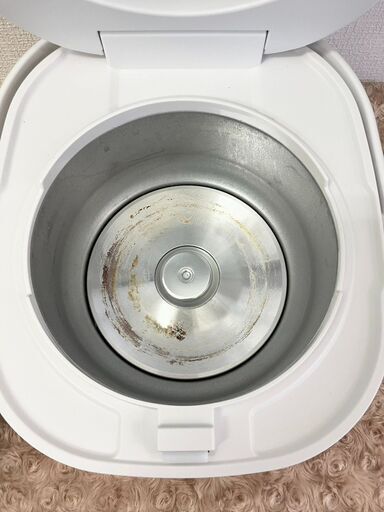 シャープ　炊飯器　3合炊き　KS-CF05C　2022年製　ホワイト