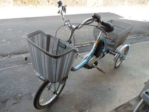 電動アシスト三輪車　ヤマハ　PASワゴンリチウム　PT16