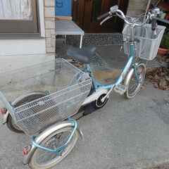 電動アシスト三輪車　ヤマハ　PASワゴンリチウム　PT16　の画像