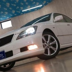 クラウンの中のアスリートの中の記念車の画像