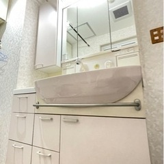 建具 納戸・クローゼットのドア 全身鏡付き / 透かし扉 など建具各種の画像
